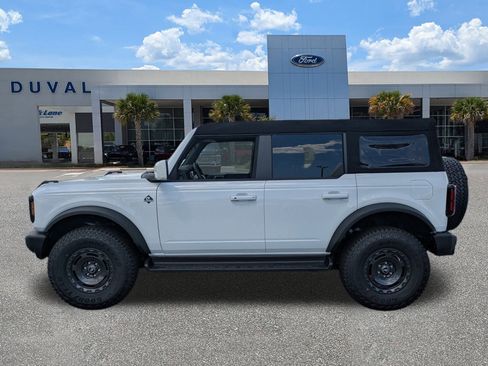 New 2025 Ford Bronco Outer Banks w/ Sasquatch Package image 6