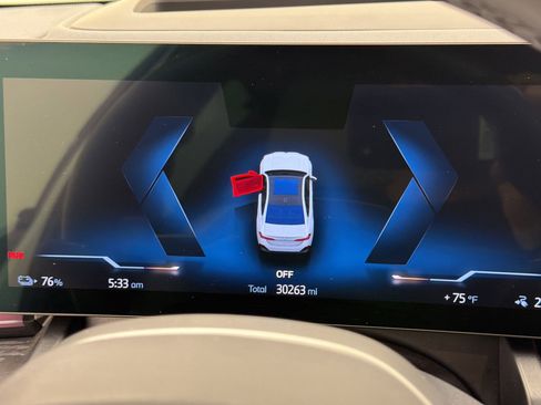 Certified 2024 BMW i5 eDrive40i w/ Executive Package RWD image 18
