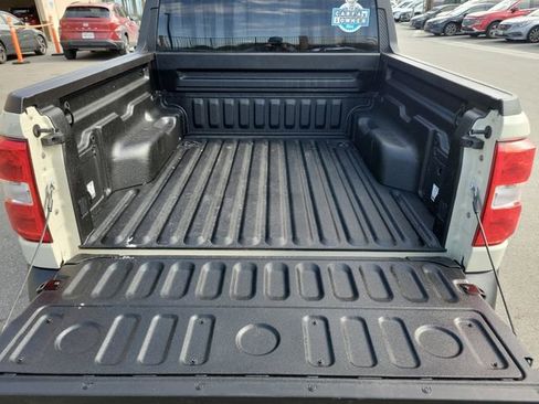 Used 2025 Ford Maverick XLT w/ Equipment Group 302A AWD/4WD image 25