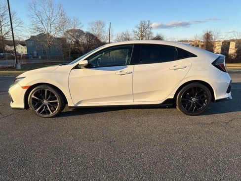 Used 2020 Honda Civic Sport Touring image 5