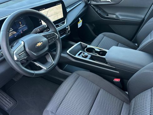 New 2026 Chevrolet Equinox LT FWD image 10