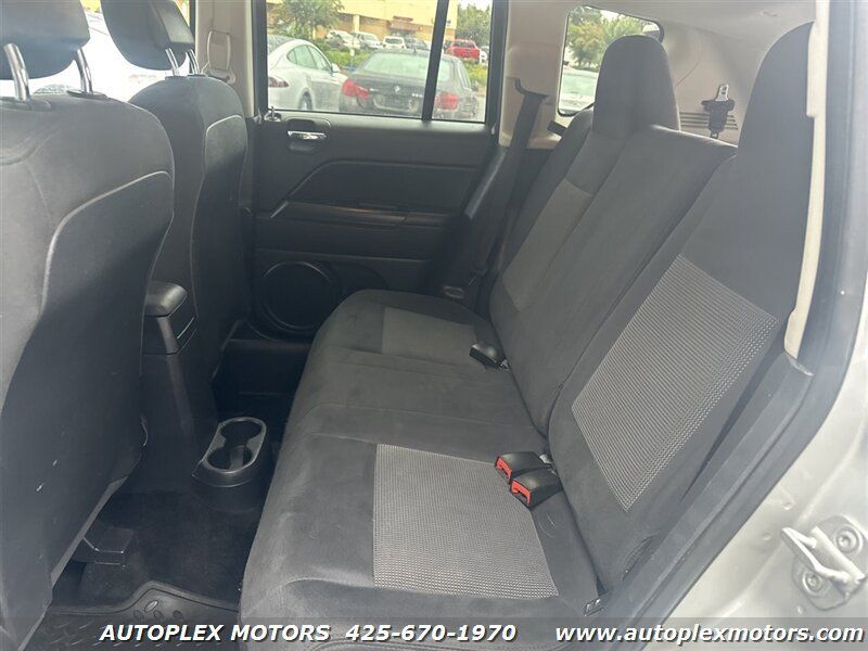 Used 2013 Jeep Compass Sport w/ All Weather Capability Group AWD/4WD image 13