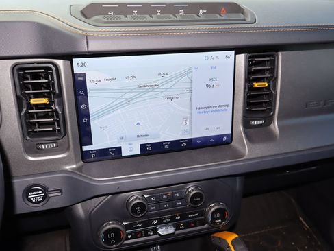 Used 2024 Ford Bronco Badlands AWD/4WD image 6