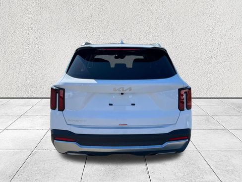 New 2026 Kia Sorento S image 6