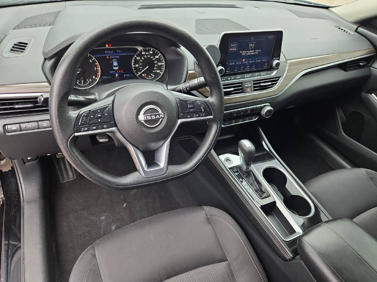 Used 2023 Nissan Altima 2.5 SV FWD image 15