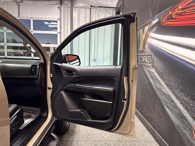 Used 2022 GMC Canyon AT4 w/ Trailering Package AWD/4WD image 27
