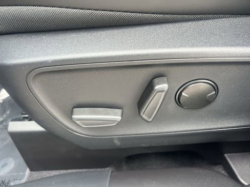 New 2026 Ford Escape ST-Line w/ Tech Pack #1 image 18