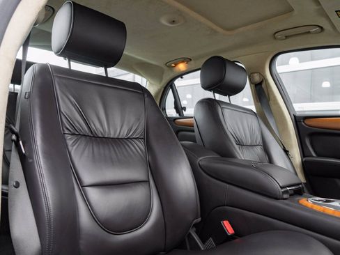 Used 2006 Jaguar XJ Vanden Plas Super V8 Portfolio RWD image 49