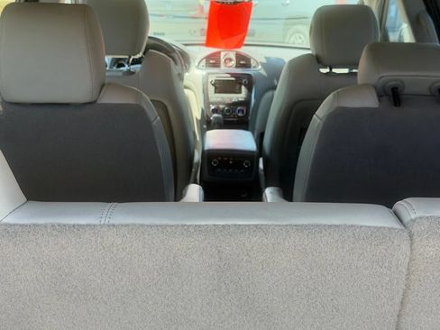 Used 2017 Buick Enclave Premium w/ Trailering Package FWD image 9