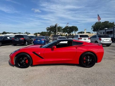 Used 2014 Chevrolet Corvette Stingray Coupe RWD image 5
