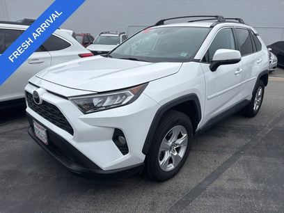 Used 2021 Toyota RAV4 XLE w/ Carpet Mat Package (TMS)