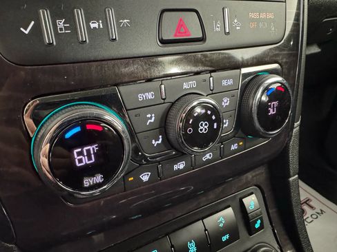 Used 2017 Buick Enclave Leather image 20