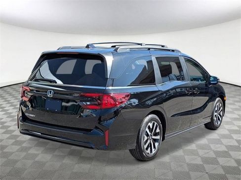 New 2026 Honda Odyssey EX-L image 2