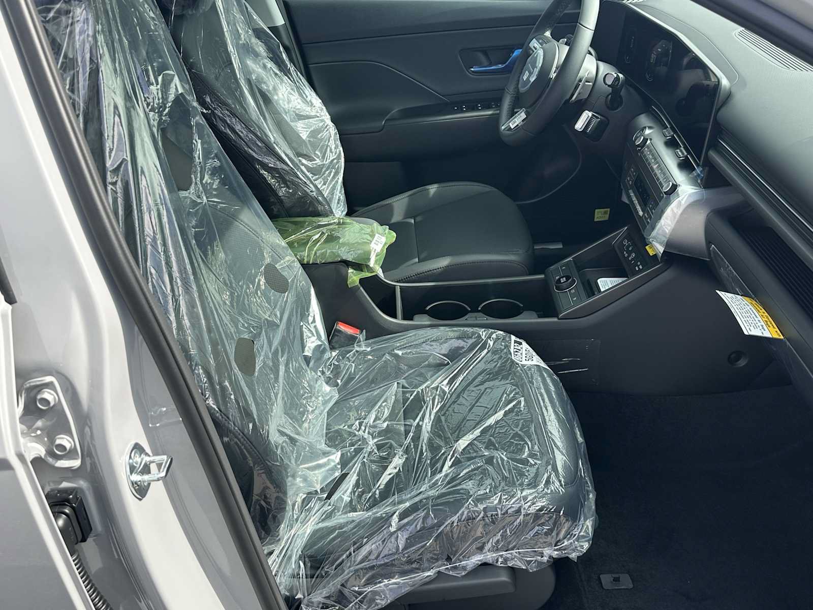 New 2027 Hyundai Kona SEL Premium FWD image 11