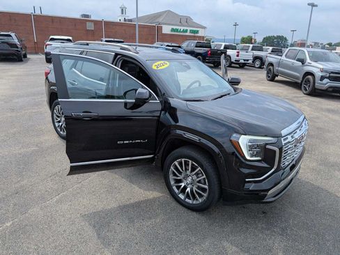 Certified 2026 GMC Terrain Denali w/ LPO, Floor Liner Package AWD/4WD image 15