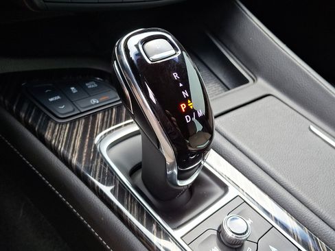 Used 2023 Cadillac CT5 Luxury AWD/4WD image 15