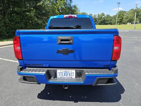 Used 2020 Chevrolet Colorado W/T w/ WT Convenience Package AWD/4WD image 4