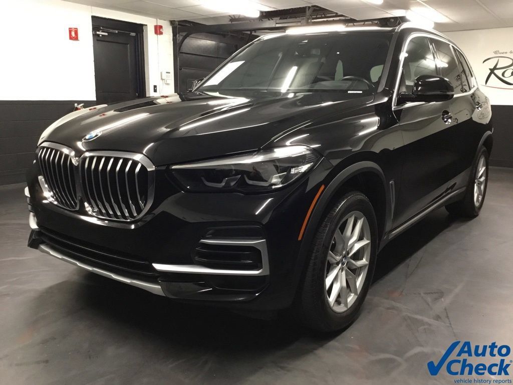Used 2023 BMW X5 xDrive40i w/ Premium Package AWD/4WD image 5