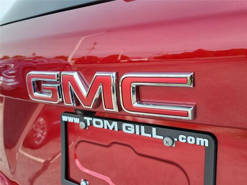 New 2026 GMC Terrain AT4 AWD/4WD image 8