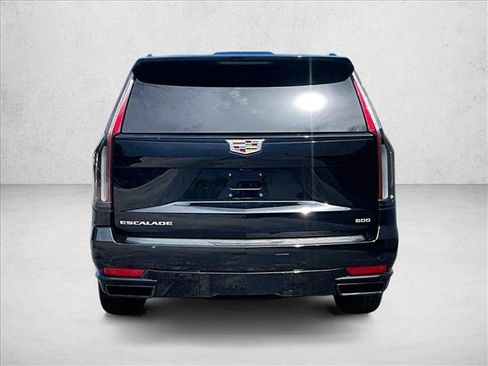 Used 2023 Cadillac Escalade Sport Platinum RWD image 4
