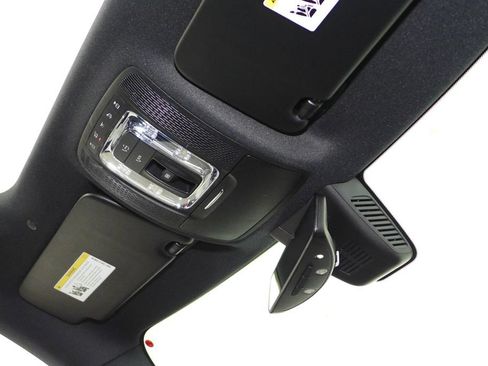 Used 2020 Mercedes-Benz CLA 250 image 17