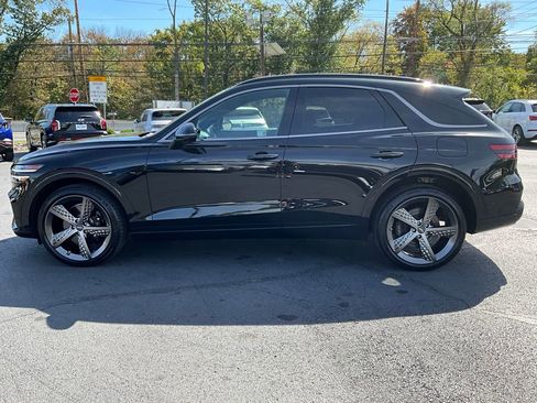 Used 2025 Genesis GV70 3.5T Sport w/ Sport Advanced Package image 4