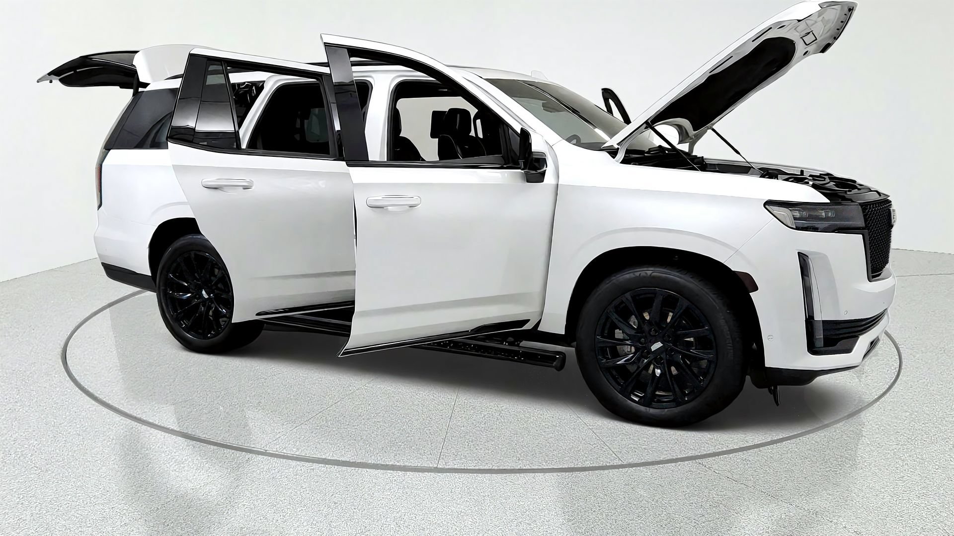 Certified 2024 Cadillac Escalade Sport Platinum w/ LPO, ONYX Package AWD/4WD image 14