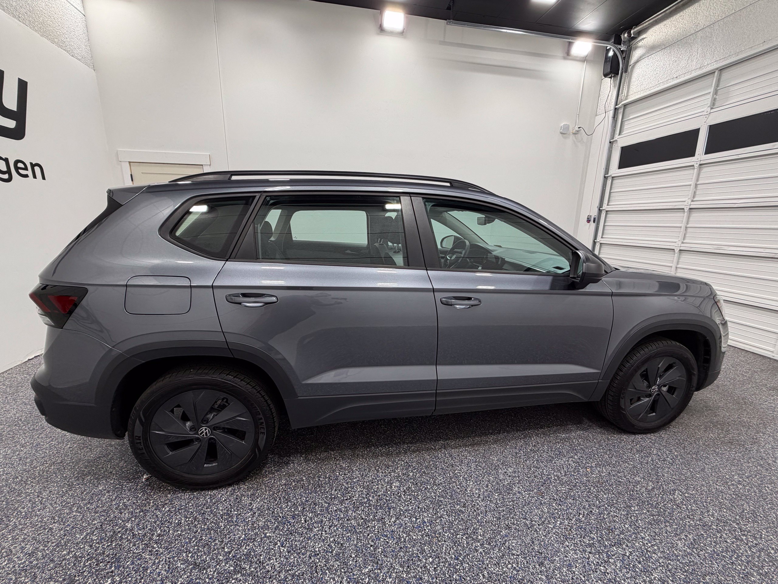 Used 2026 Volkswagen Taos S FWD image 7