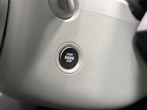 Used 2023 Volkswagen ID.4 Pro S Plus image 24