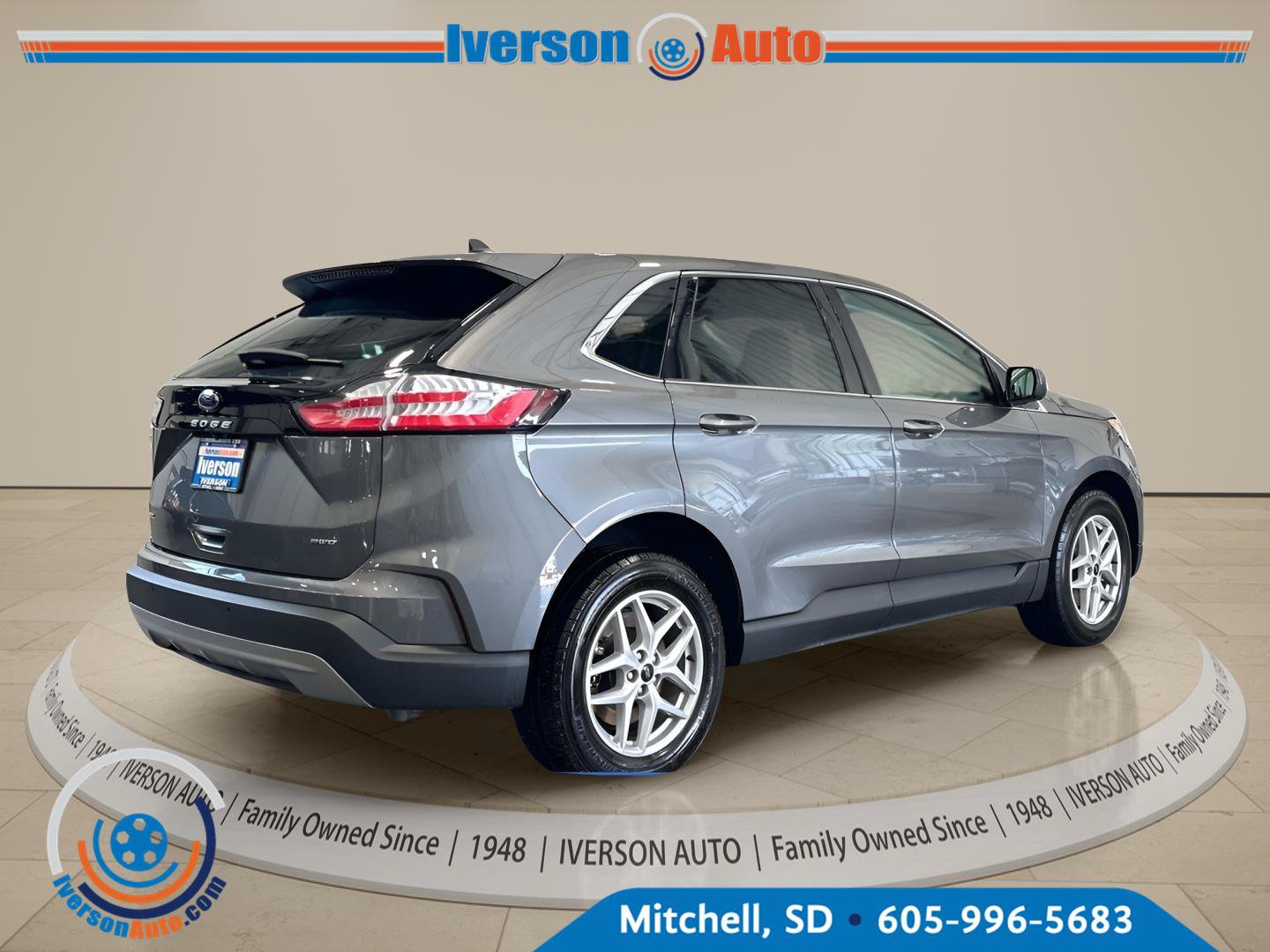 Used 2024 Ford Edge SEL w/ Convenience Package AWD/4WD image 16