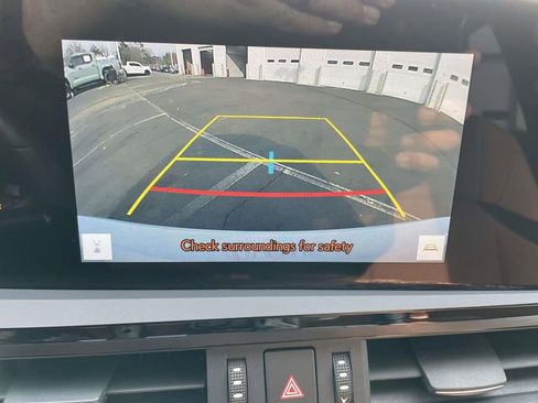 Used 2024 Lexus ES 350 w/ Premium Package image 40