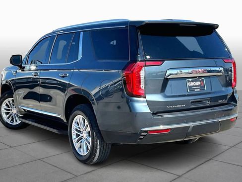 Used 2021 GMC Yukon SLT w/ SLT Premium Package image 11