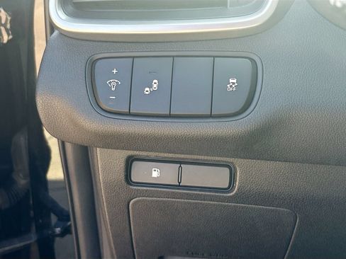 Used 2019 Kia Sorento FWD image 10