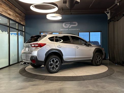 Used 2021 Subaru Crosstrek 2.5i Sport w/ Moonroof Package image 3