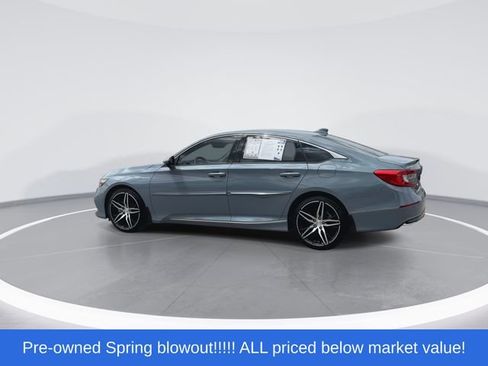 Used 2021 Honda Accord Touring image 6