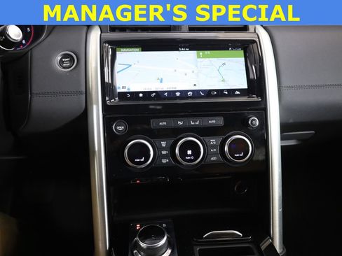 Used 2018 Land Rover Discovery HSE AWD/4WD image 31