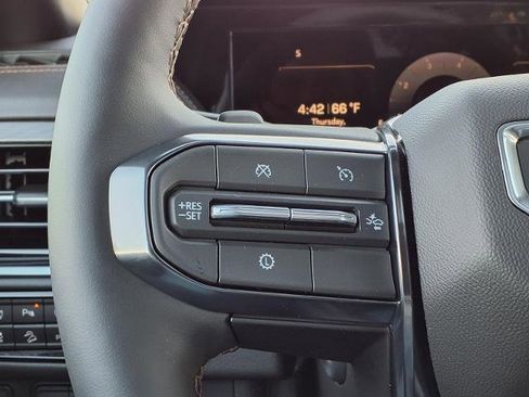 New 2026 GMC Yukon XL AT4 w/ AT4 Premium Package image 12