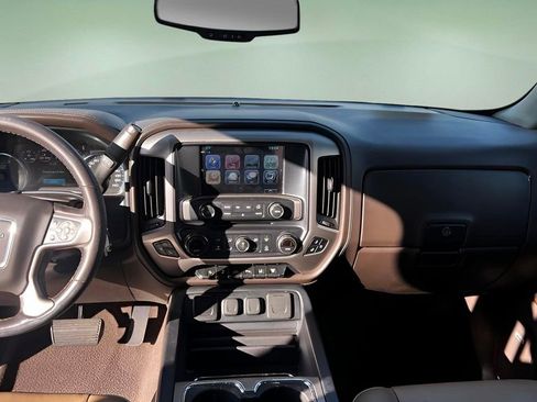 Used 2019 GMC Sierra 2500 Denali w/ Duramax Plus Package image 23