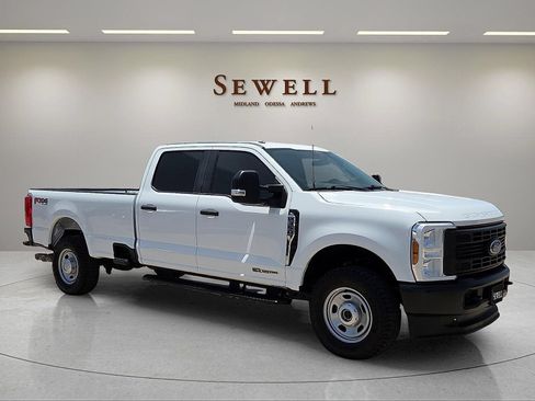 Used 2024 Ford F350 XL w/ XL Driver Assist Package AWD/4WD image 6