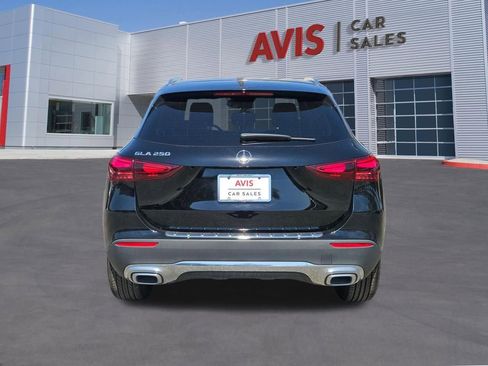 Used 2025 Mercedes-Benz GLA 250 image 5