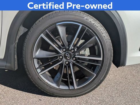 Certified 2025 INFINITI QX55 Essential AWD/4WD image 11