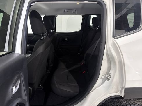 Used 2023 Jeep Renegade Altitude AWD/4WD image 20