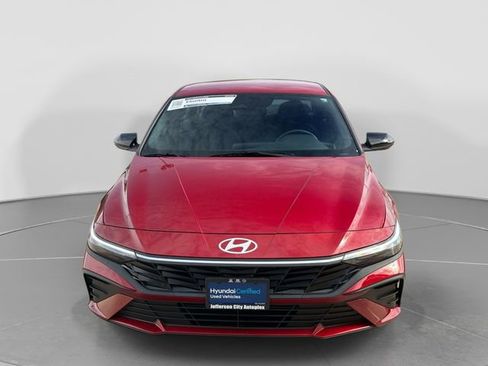Certified 2025 Hyundai Elantra Sport FWD image 9