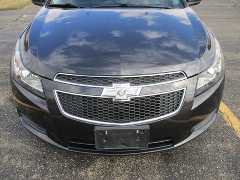 Used 2014 Chevrolet Cruze LT image 22