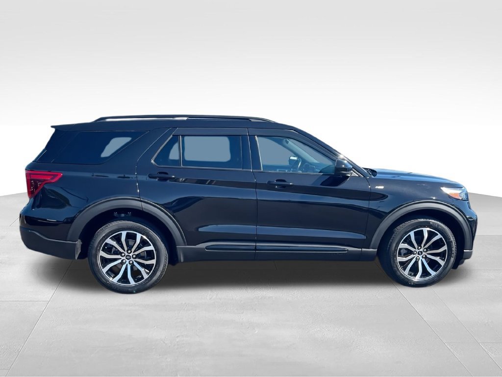 Used 2022 Ford Explorer ST-Line AWD/4WD image 9