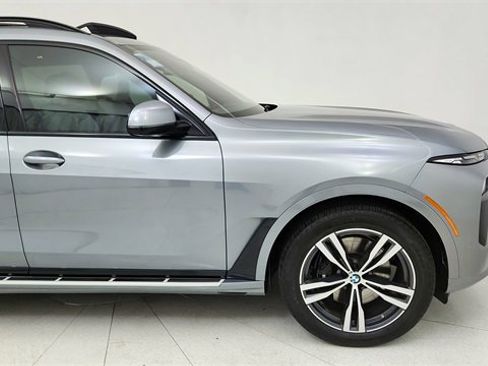 Used 2026 BMW X7 xDrive40i image 8