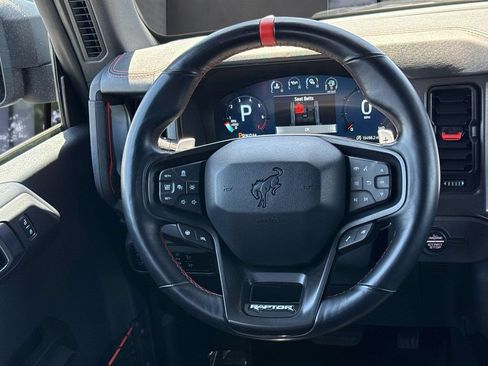 Used 2025 Ford Bronco Raptor AWD/4WD image 19