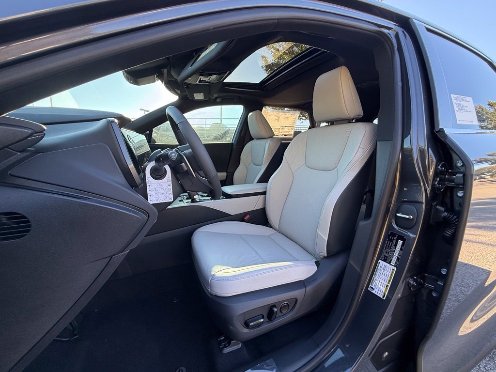 New 2026 Lexus RX 350 Premium w/ Convenience Package FWD image 5