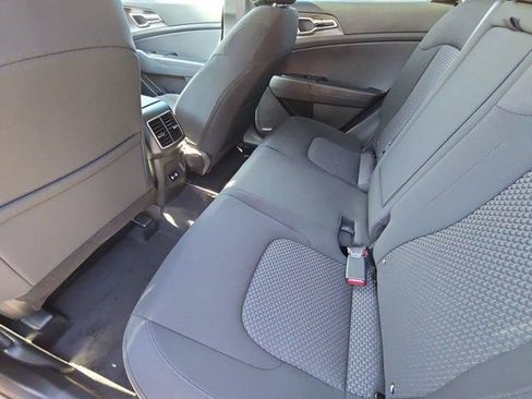 New 2026 Kia Sportage LX FWD image 28