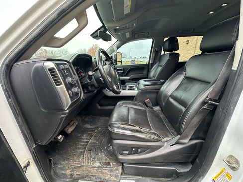 Used 2018 Chevrolet Silverado 2500 LTZ w/ Duramax Plus Package image 10